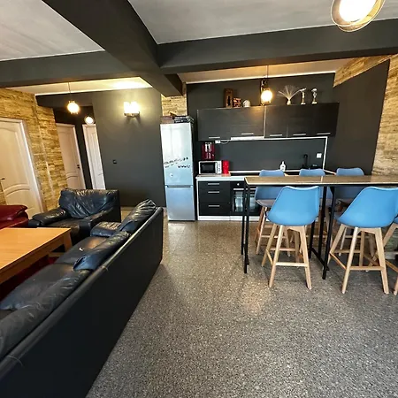 - & 3br Near Daire *