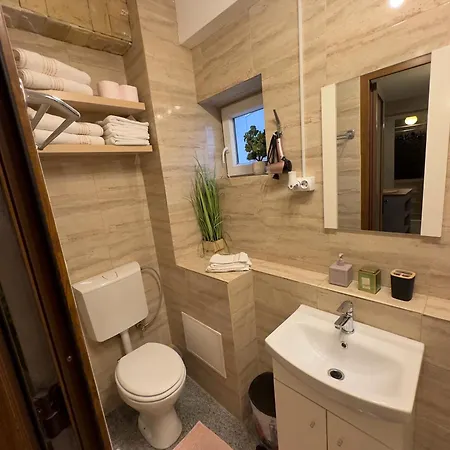 - & 3br Near Lejlighed